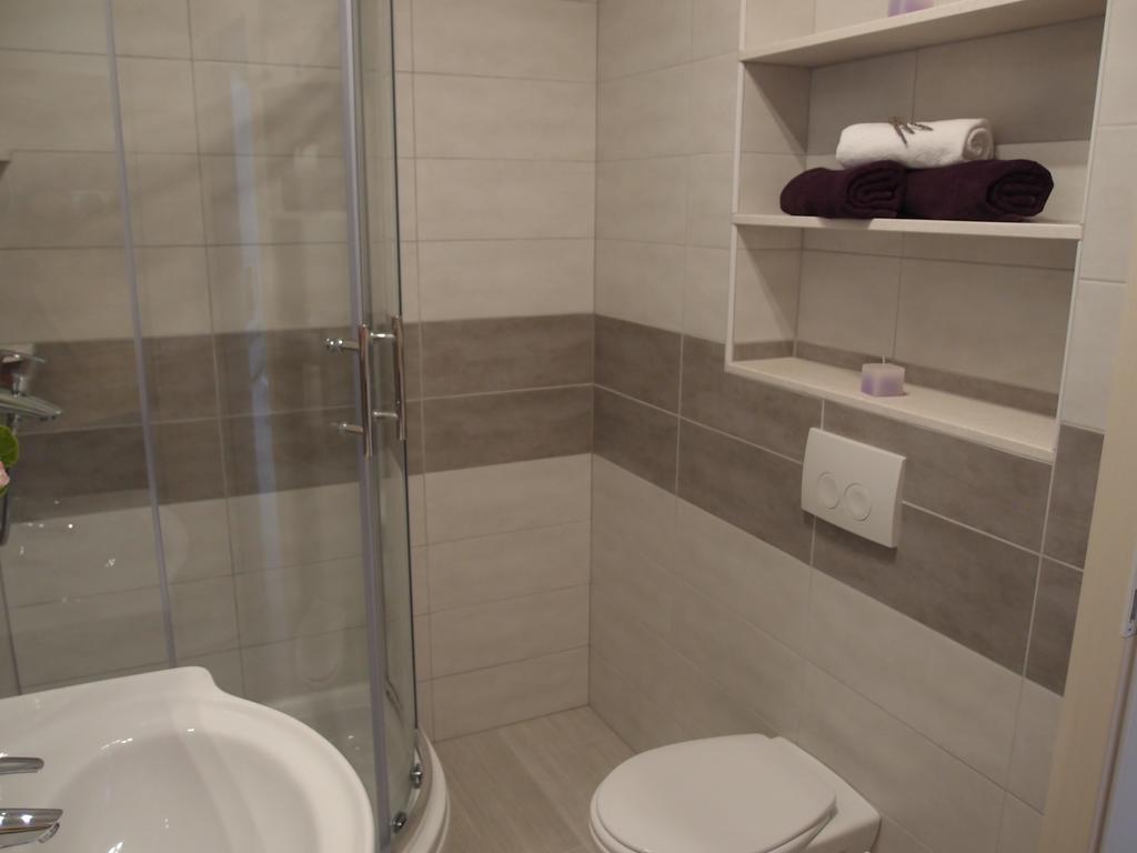 Apartments Kadulja Trogir Room photo